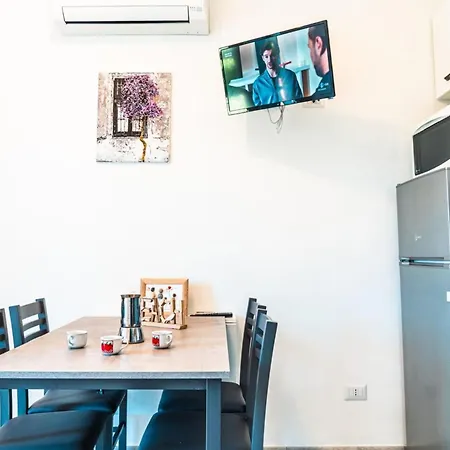 Apartamento Renovated With Pool In